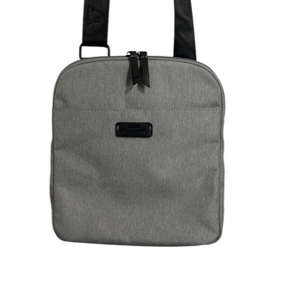 NWOT Bugatti Reborn Grey Slim Crossbody Bag Tablet Travel OS - Picture 3 of 15